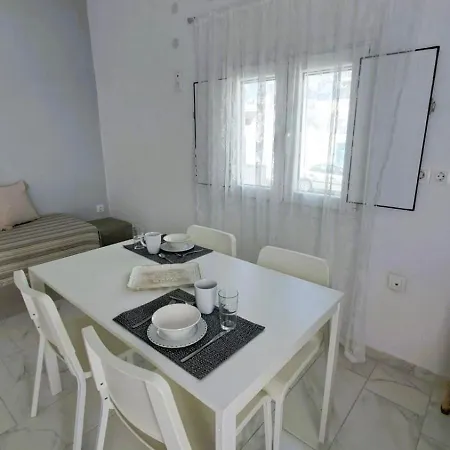 Lava Prive * Καρτεράδος