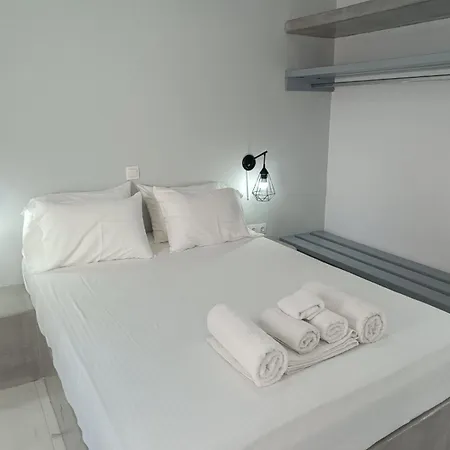 Lava Prive Daire Karterados (Santorini)
